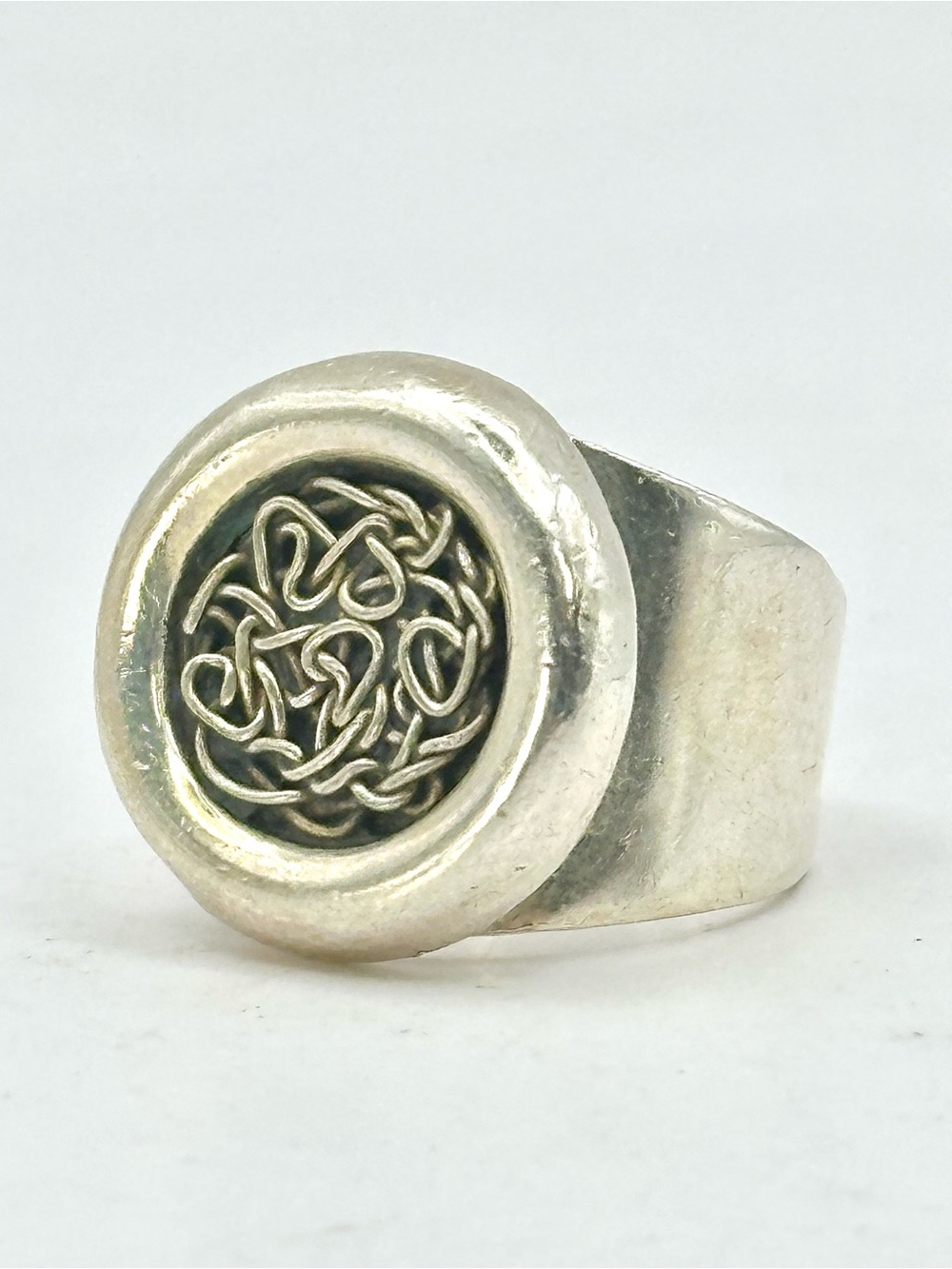 Sterling Silver Signet Ring with Nest of Wirework Inlay Size 7